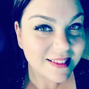 Meet your Posher, Kara